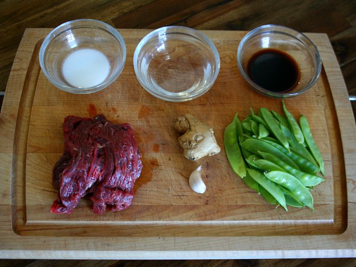 Stir Fried Beef with Snow Peas